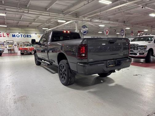 Granite Crystal Metallic Clearcoat 2026 RAM 2500 Black Express Crew Cab 4x4 8' Box