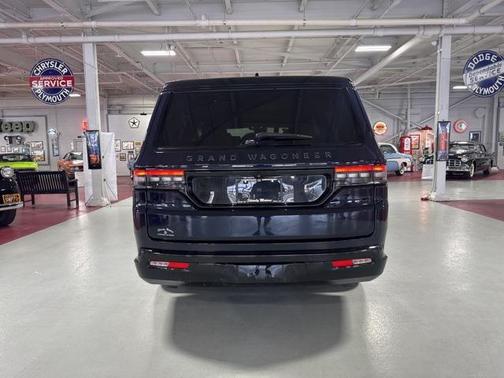 2024 Jeep Grand Wagoneer L Series II 4x4