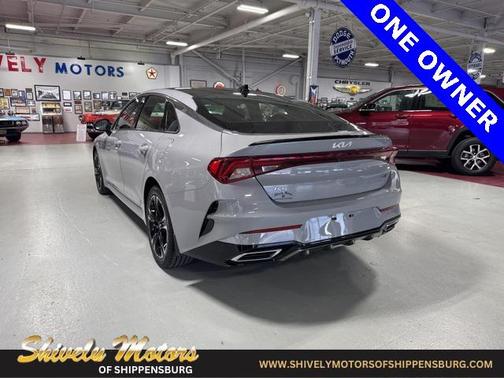 2022 Kia K5 GT-Line