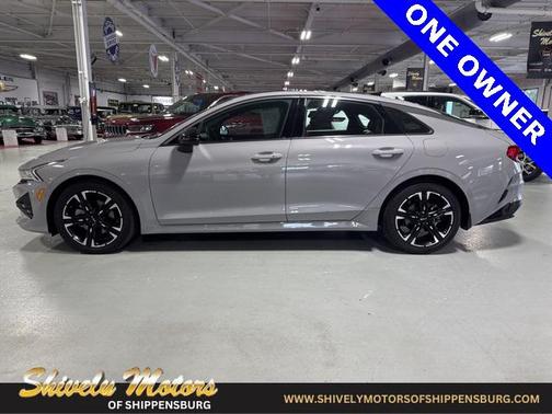 2022 Kia K5 GT-Line