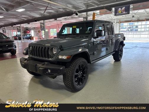 2025 Jeep Gladiator Nighthawk