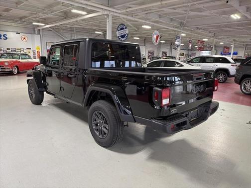 2025 Jeep Gladiator Sport S