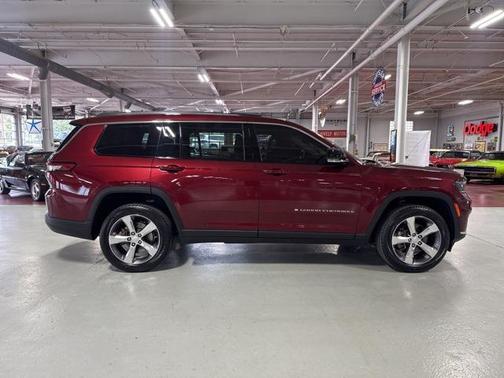 2022 Jeep Grand Cherokee L Limited