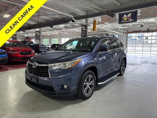 Shoreline Blue Pearl 2016 Toyota Highlander XLE