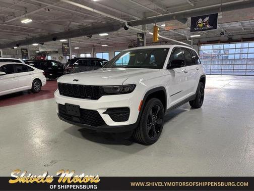 2025 Jeep Grand Cherokee Altitude