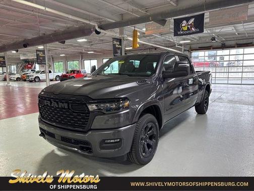 Granite Crystal Metallic Clearcoat 2026 RAM 1500 Big Horn/Lone Star