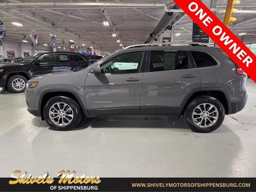 2021 Jeep Cherokee Latitude Lux