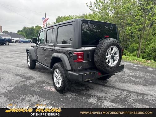 2021 Jeep Wrangler Unlimited Islander 4x4