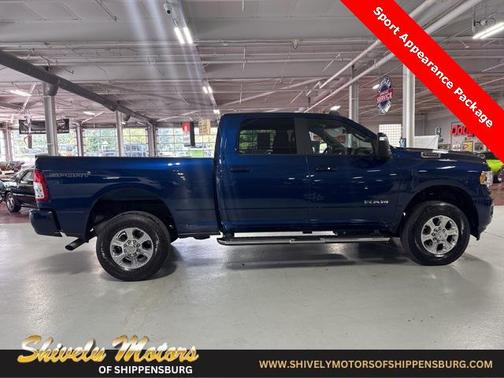 2024 RAM 2500 Big Horn Crew Cab 4x4 6'4' Box