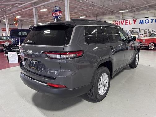 2025 Jeep Grand Cherokee L Laredo