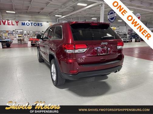 2021 Jeep Grand Cherokee Laredo