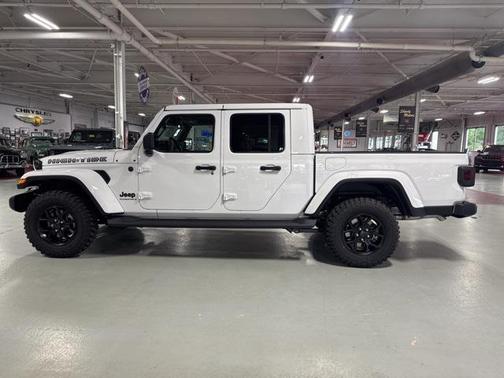 2025 Jeep Gladiator High Tide