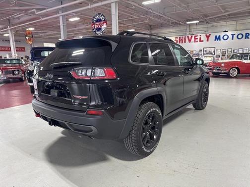 2022 Jeep Cherokee Trailhawk