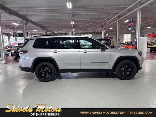 2025 Jeep Grand Cherokee L Altitude