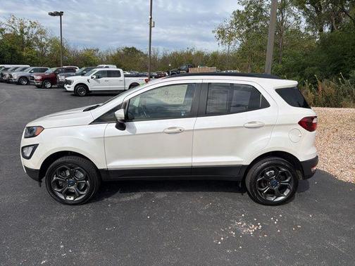White Platinum Clearcoat Metallic 2018 Ford EcoSport SES