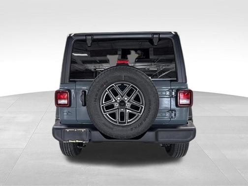 Anvil Clearcoat 2026 Jeep Wrangler Sport S