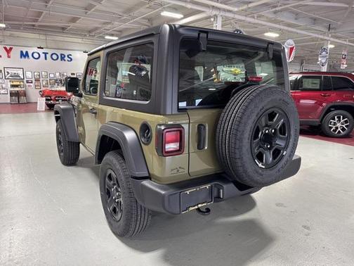 2025 Jeep Wrangler Sport