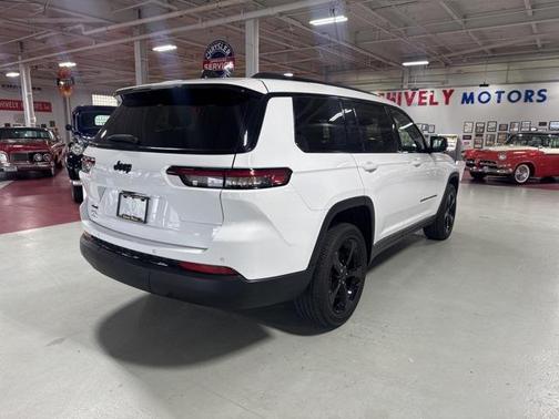 2023 Jeep Grand Cherokee L Altitude