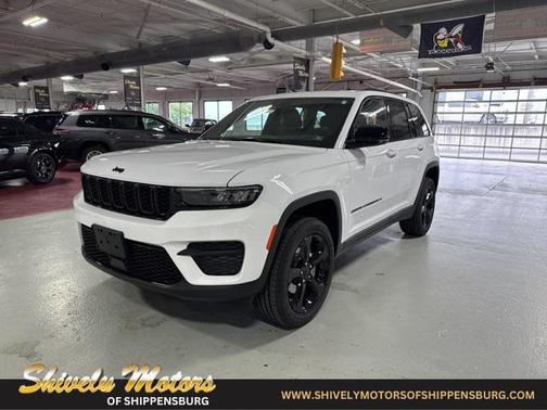 2025 Jeep Grand Cherokee Altitude