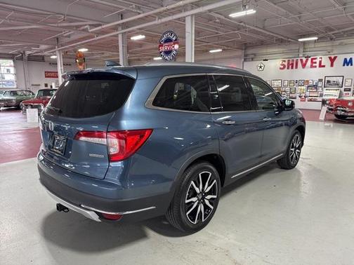 2019 Honda Pilot Touring 8-Passenger