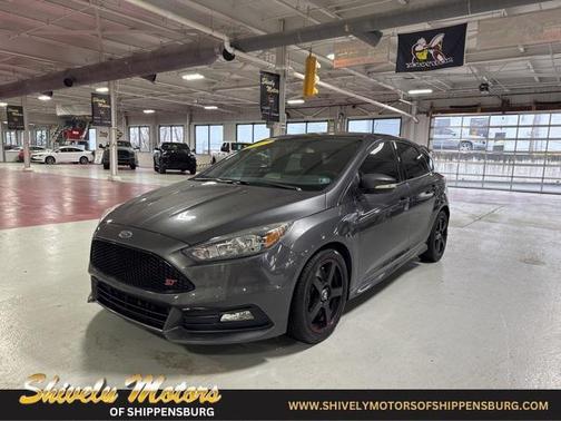 2017 Ford Focus ST ST