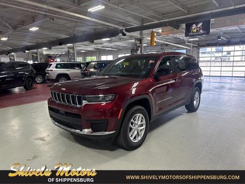 2025 Jeep Grand Cherokee L Laredo
