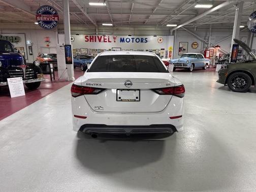 2021 Nissan Sentra SR