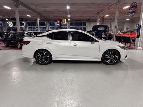 2021 Nissan Sentra SR