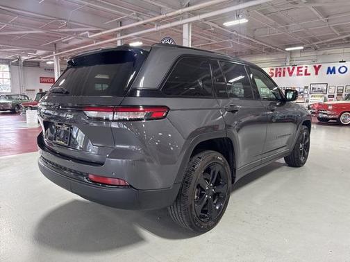 2024 Jeep Grand Cherokee Altitude