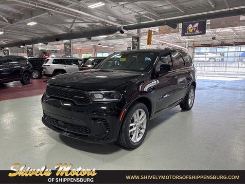 DB Black Crystal Clearcoat 2026 Dodge Durango GT Plus