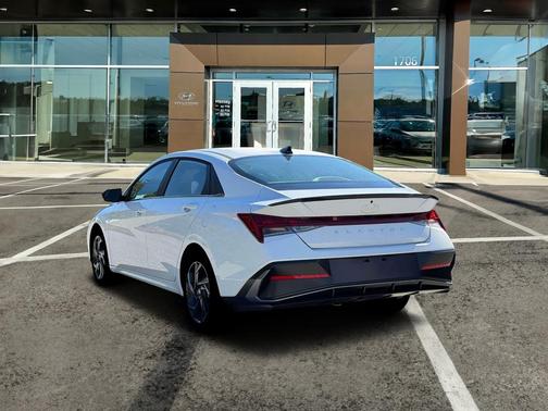Serenity White Pearl 2026 Hyundai ELANTRA SEL SPORT PREMIUM