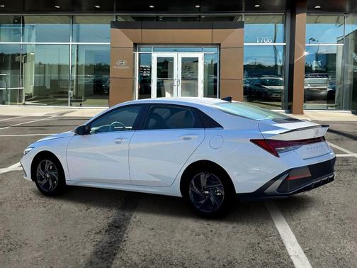 Serenity White Pearl 2026 Hyundai ELANTRA SEL SPORT PREMIUM