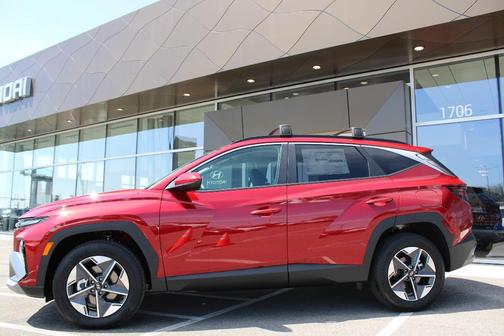 Red 2026 Hyundai TUCSON SEL