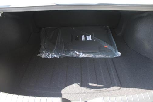 White 2026 Hyundai ELANTRA SE