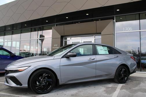 2026 Hyundai ELANTRA HEV SEL Sport