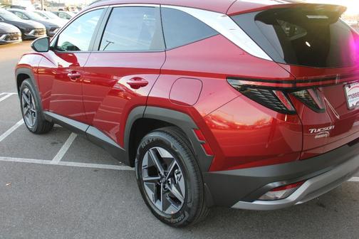 2026 Hyundai TUCSON Hybrid SEL Convenience