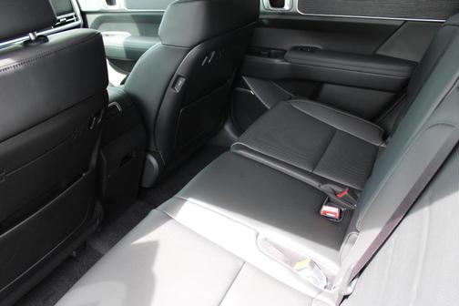2025 Hyundai SANTA FE HEV Limited