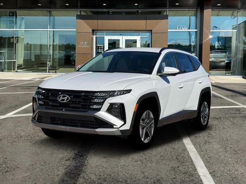 Pearl 2026 Hyundai TUCSON Hybrid SEL