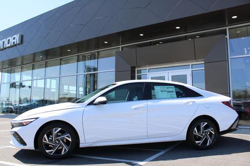 2025 Hyundai ELANTRA HEV Limited