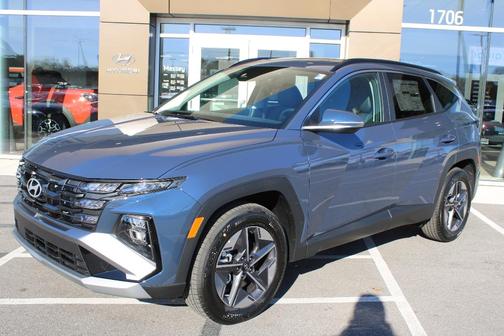 2026 Hyundai TUCSON SEL Premium