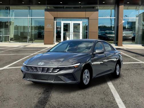 Amazon Gray 2026 Hyundai ELANTRA SE