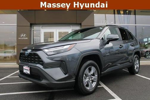 2022 Toyota RAV4 Hybrid XLE