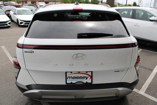 Atlas 2026 Hyundai KONA SEL Premium