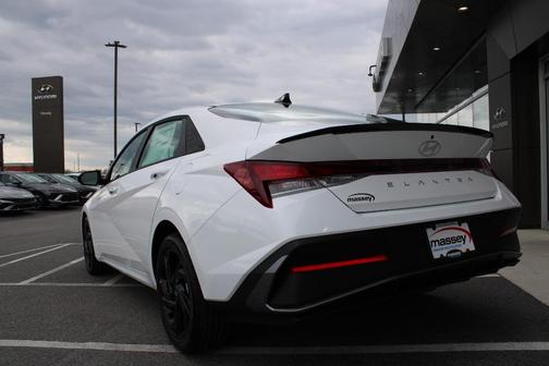 Serenity White Pearl 2026 Hyundai ELANTRA SEL Sport