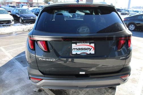 2026 Hyundai TUCSON SEL