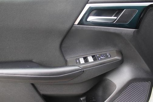 SV 2022 Mitsubishi Outlander ES