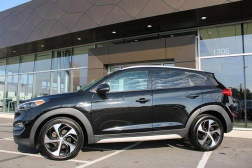 2017 Hyundai TUCSON Sport