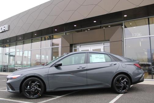 Gray 2026 Hyundai ELANTRA SEL Sport