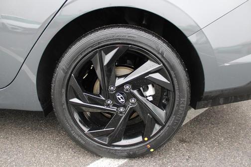 Gray 2026 Hyundai ELANTRA SEL Sport