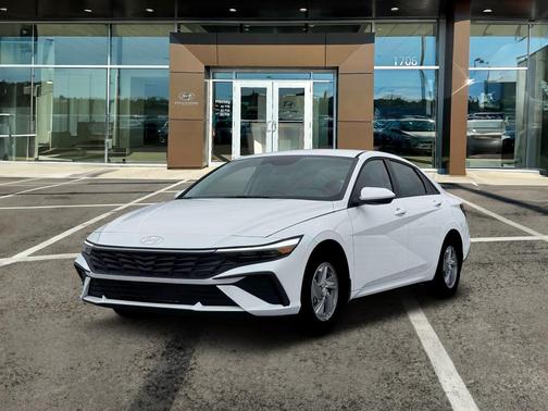 Serenity White Pearl 2026 Hyundai ELANTRA SE